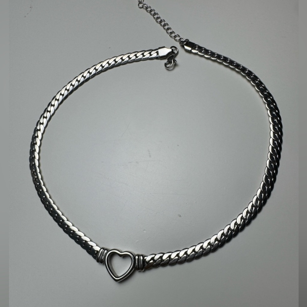New Silver Heart Glamour Chain Necklace - Picture 6 of 8